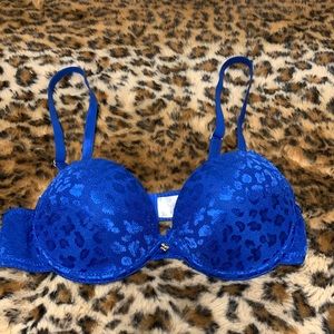 NWOT daisy fuentes bra